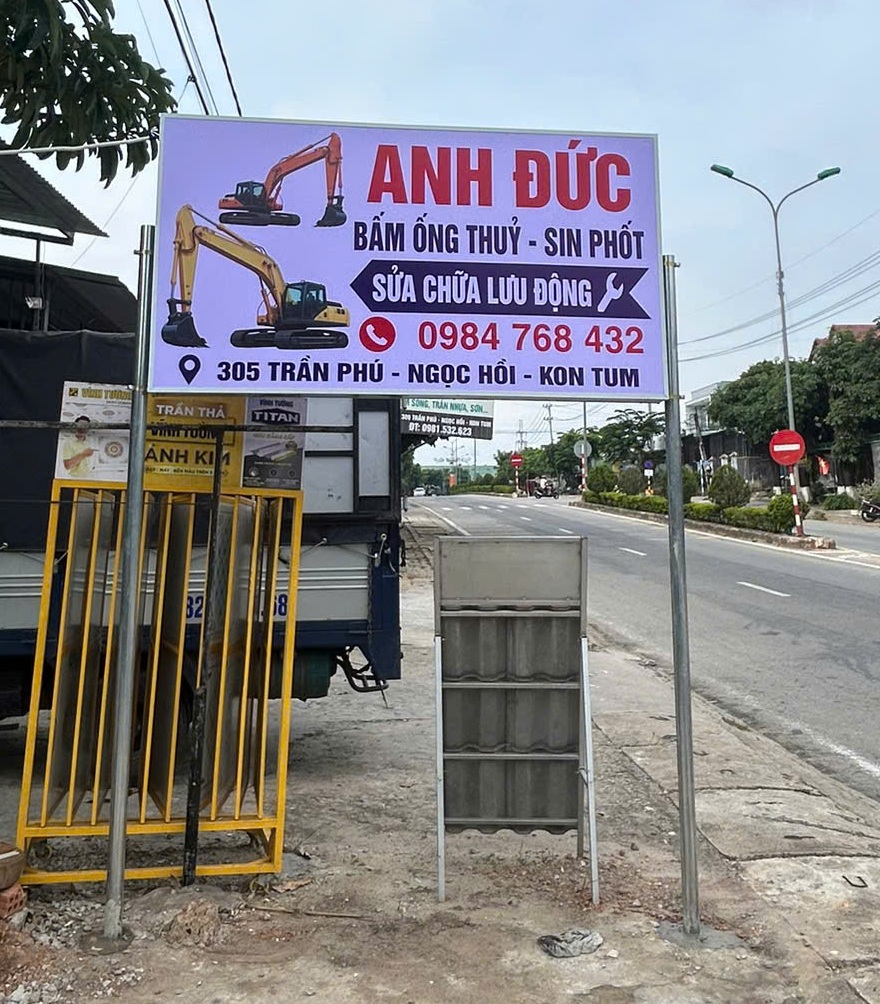 Lắp đặt bảng hiệu ANH ĐỨC tại Ngọc Hồi